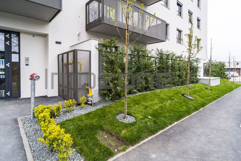 Ghencea, ap. 2 cam., mobilat, 58 mp, 9/10, parcare subterana, liber,